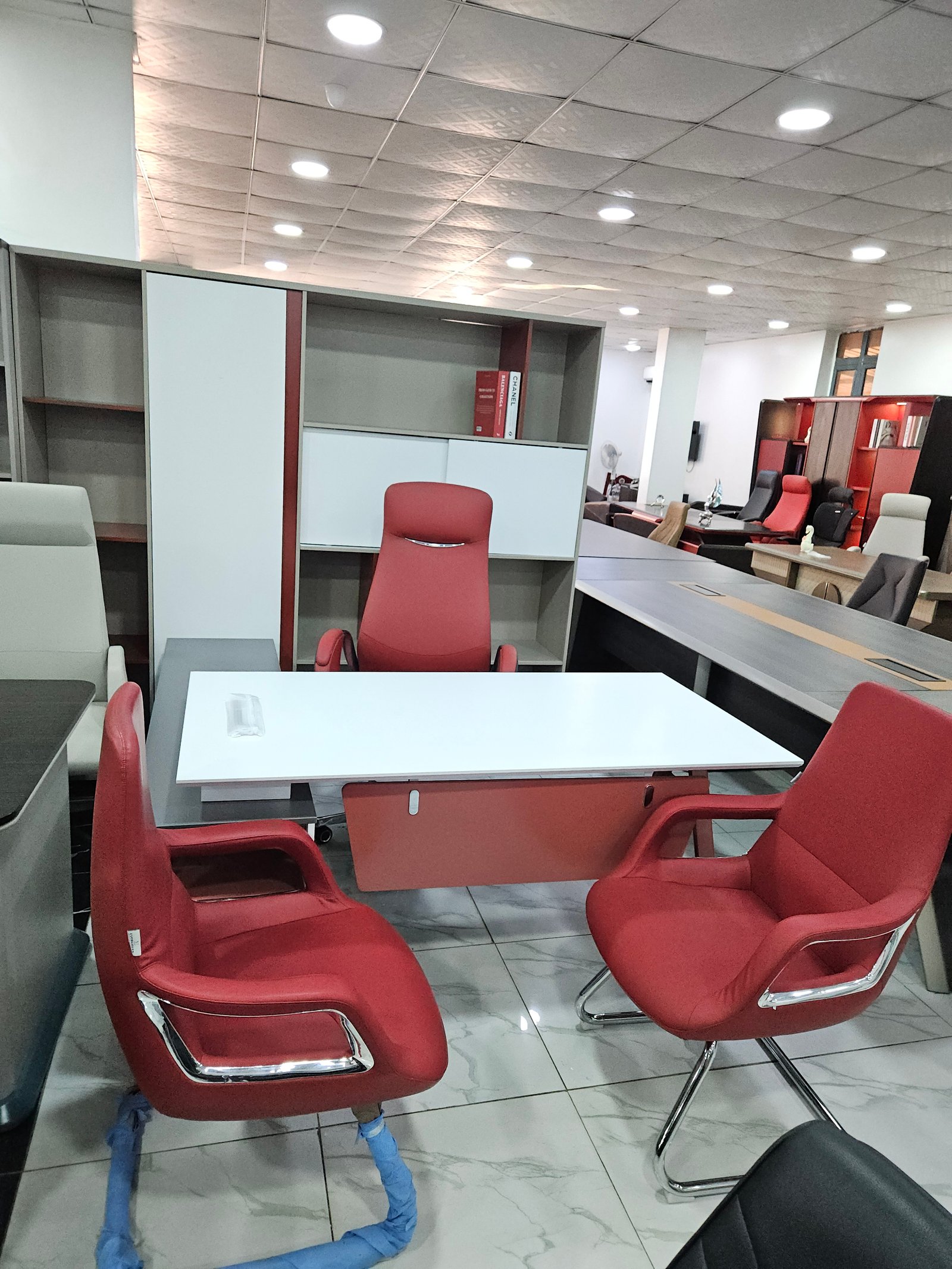 Office Furniture 11
