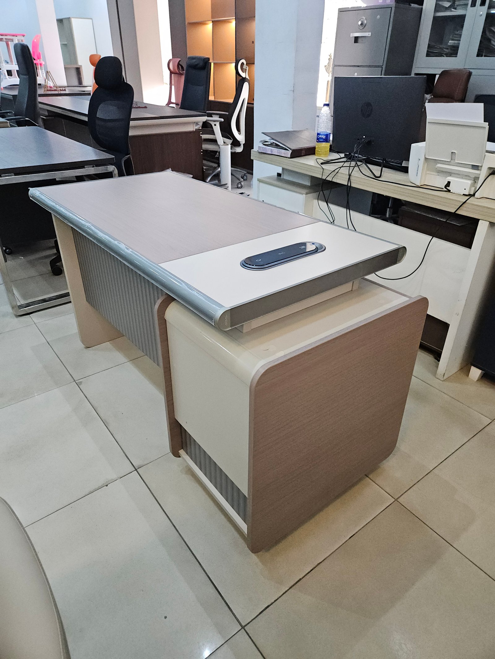 Office Furniture 3